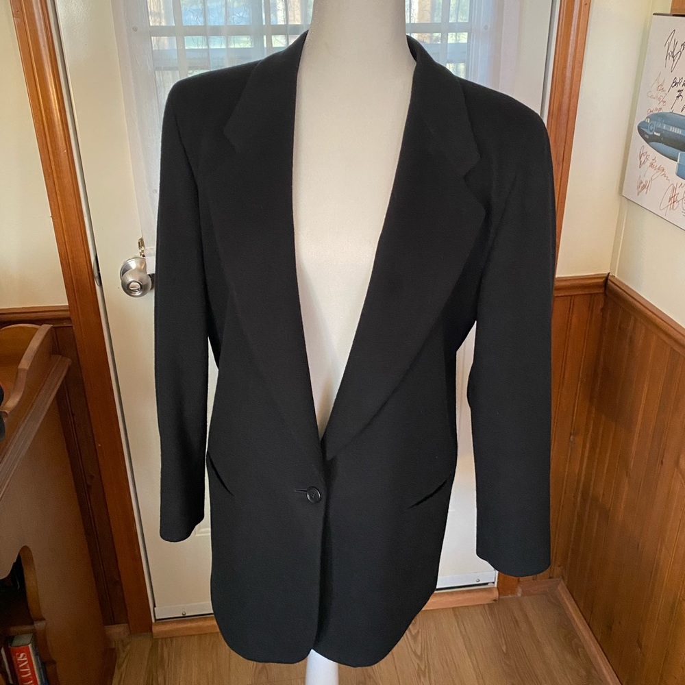 VINTAGE LL Bean Jacket Women
12R Black Wool Cashmere
Blazer Coat 90s
